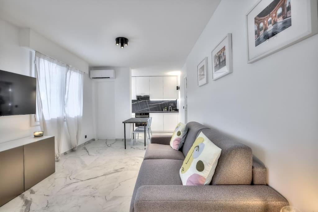 The White Cocoon In Antibes City מראה חיצוני תמונה